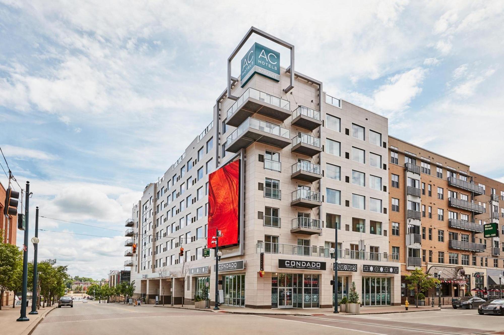 Ac Hotel By Marriott Cincinnati At The Banks Eksteriør billede