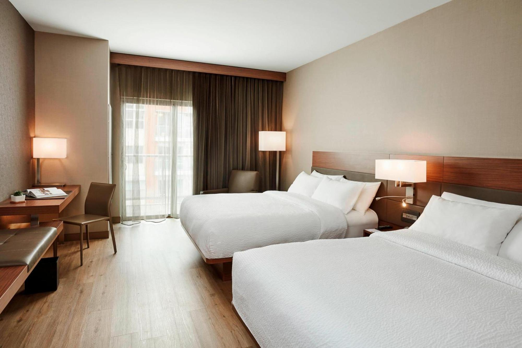 Ac Hotel By Marriott Cincinnati At The Banks Eksteriør billede