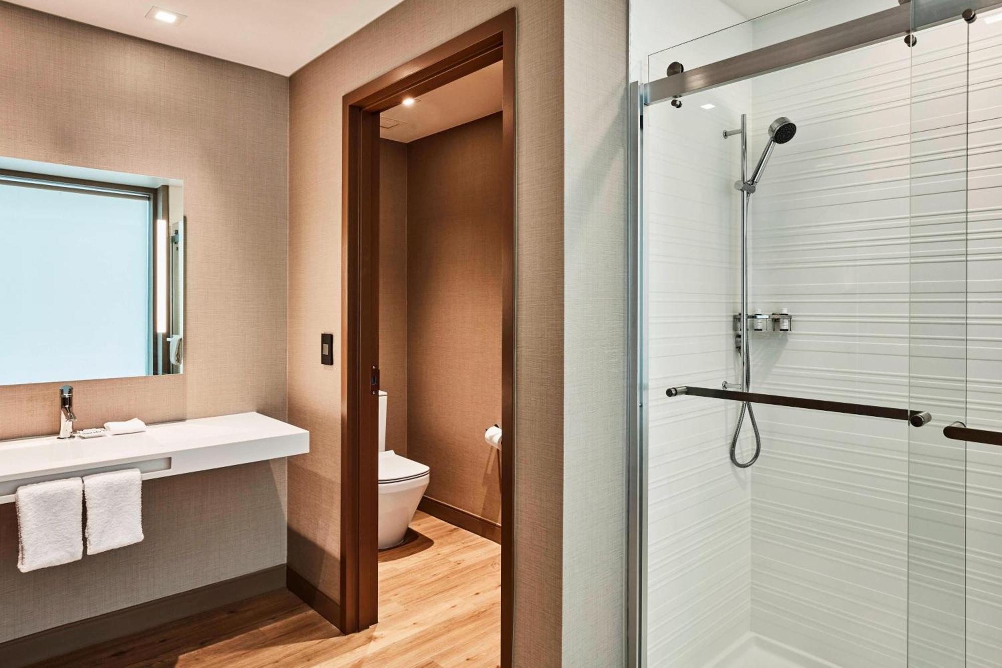 Ac Hotel By Marriott Cincinnati At The Banks Eksteriør billede