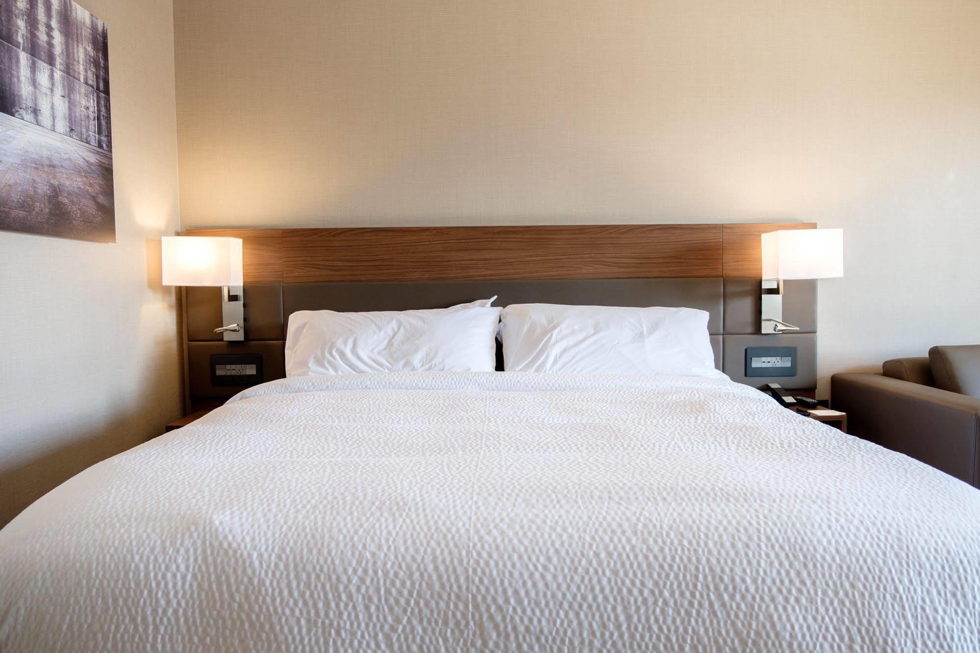 Ac Hotel By Marriott Cincinnati At The Banks Eksteriør billede